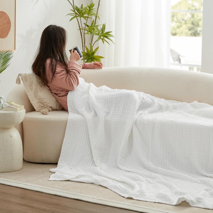 Love's Cabin 6 Layer Cotton Muslin Throw Blanket (image 3)