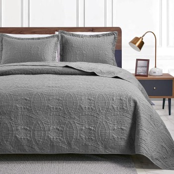 Love's Cabin Grey Queen Bed Quilt Set