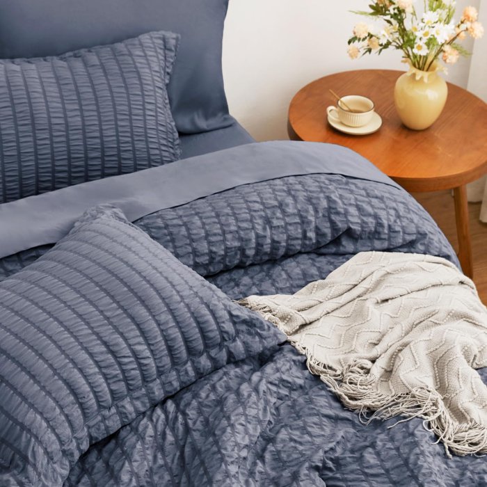 Love's Cabin Navy Blue King Size Comforter Set 7 Pieces (image 4)