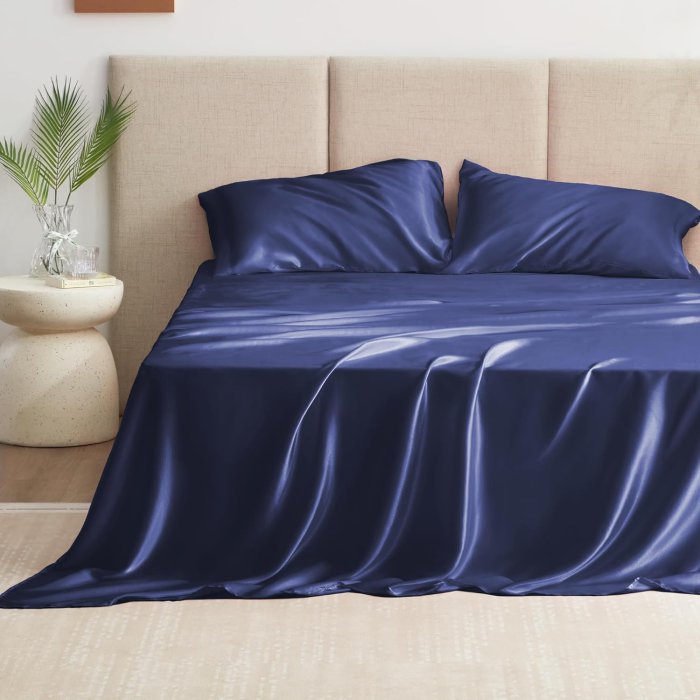 Love's Cabin Navy Blue Satin Queen Sheet Set (image 2)