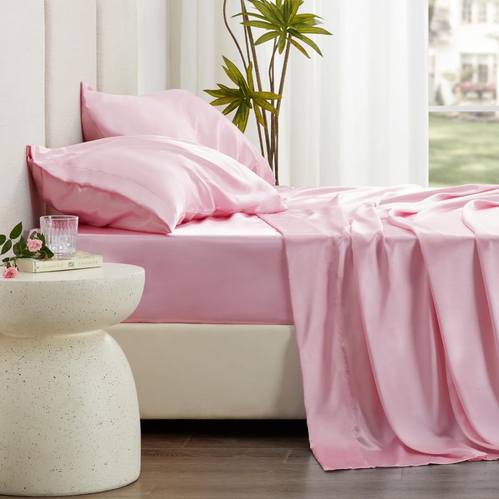 Love's Cabin Pink Satin Queen Sheet Set (4 Piece) (image 3)